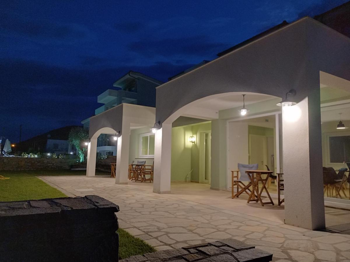 Aparthotel 7 Grapes Elevtherai Exterior foto